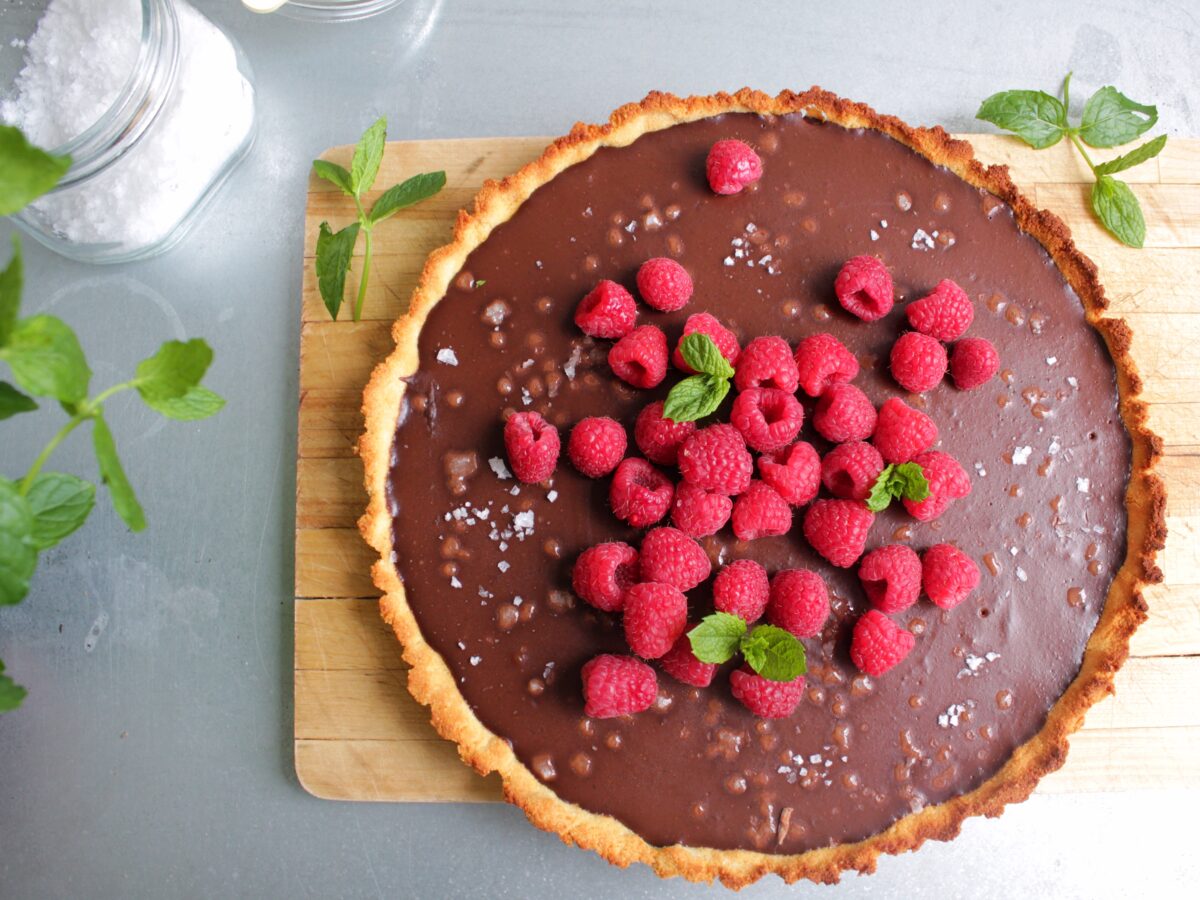 choklad-paj-med-hallon