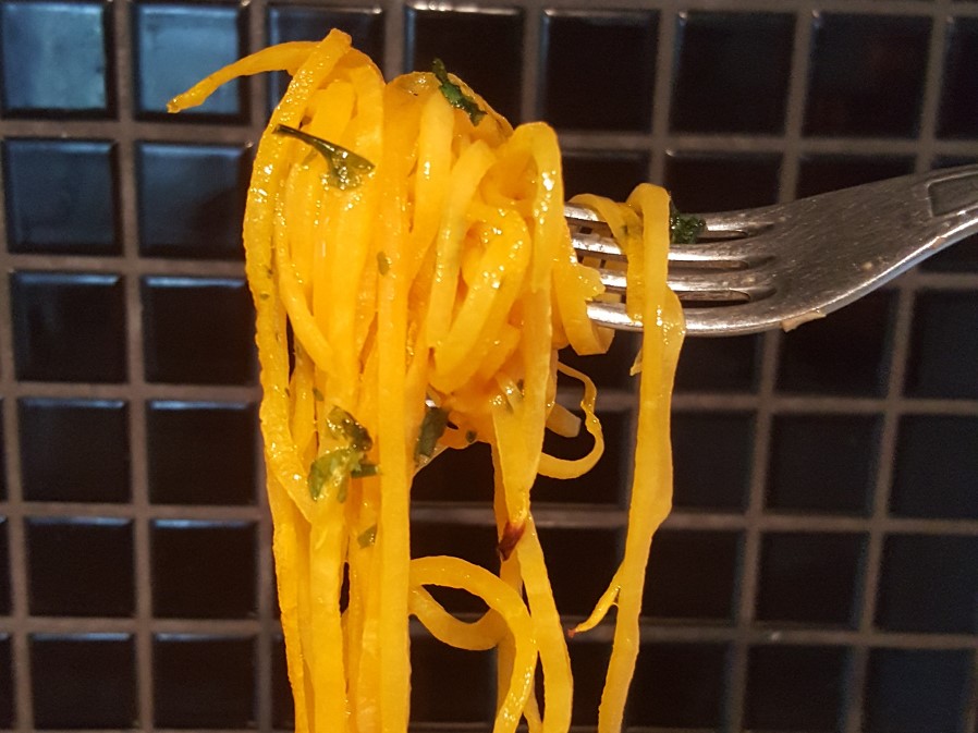 spaghetti-pa-butternutsquah-paleo-recept